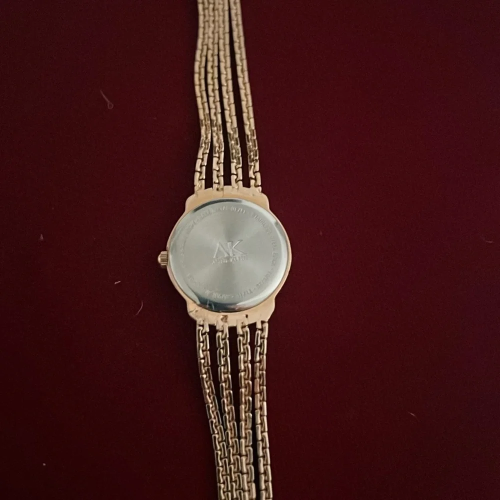 Lovely Vintage MOP Anne Klein Diamond Gold Watch